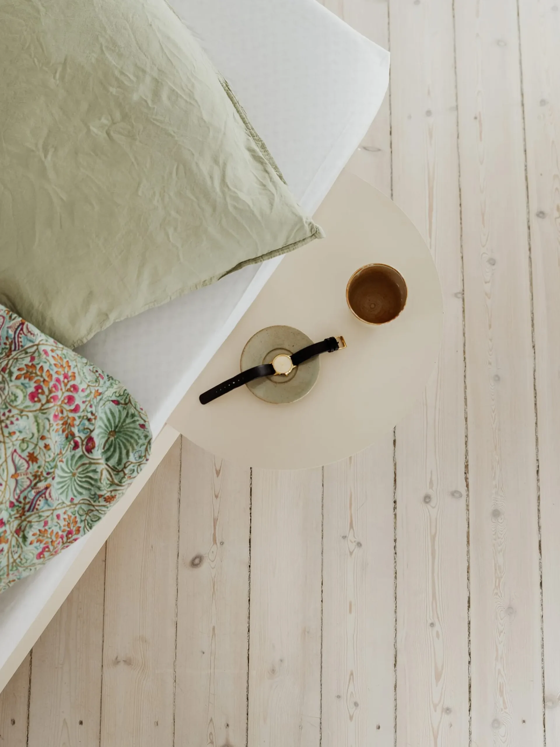 Bett 90 - 180