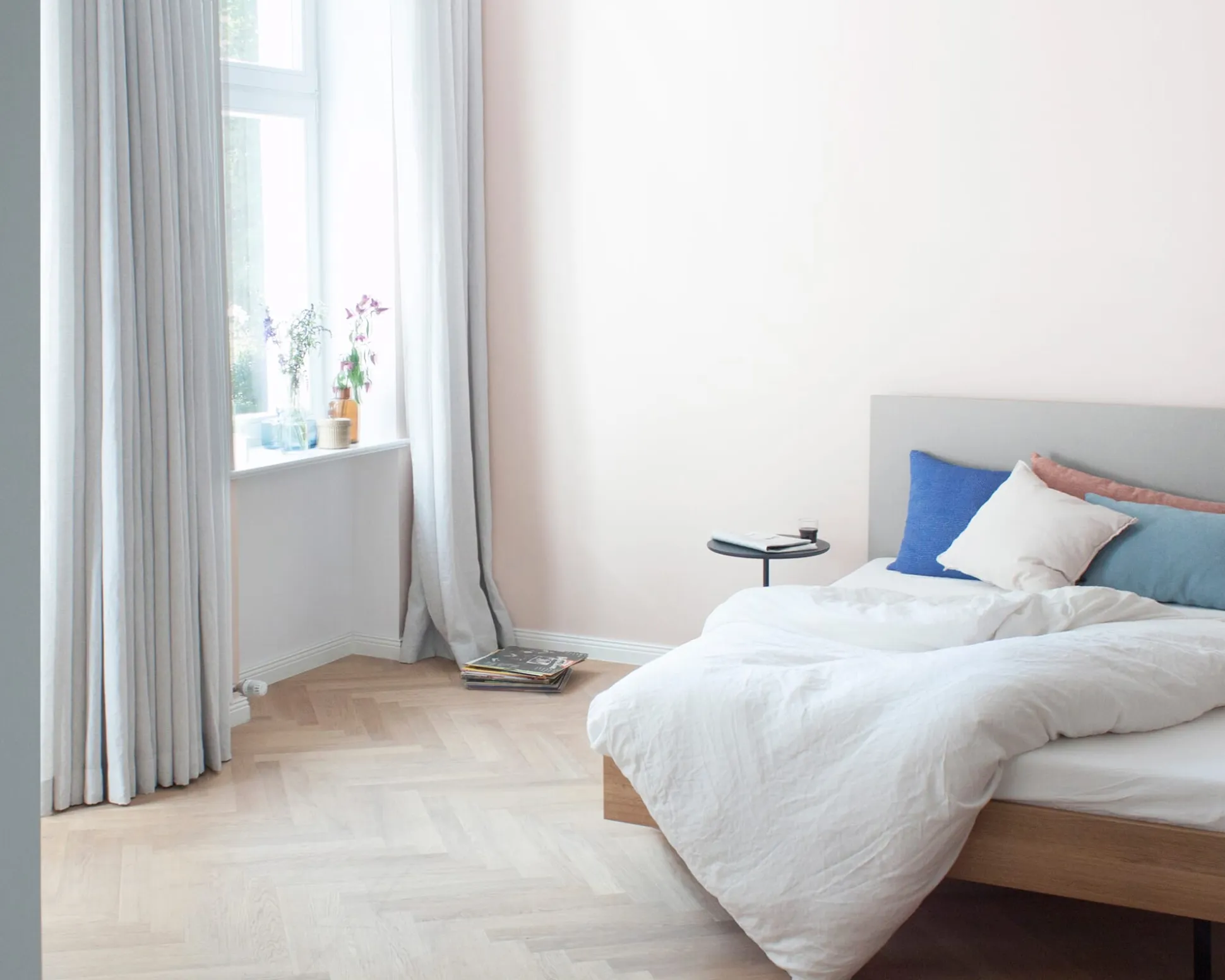 Bett Unidorm Grau