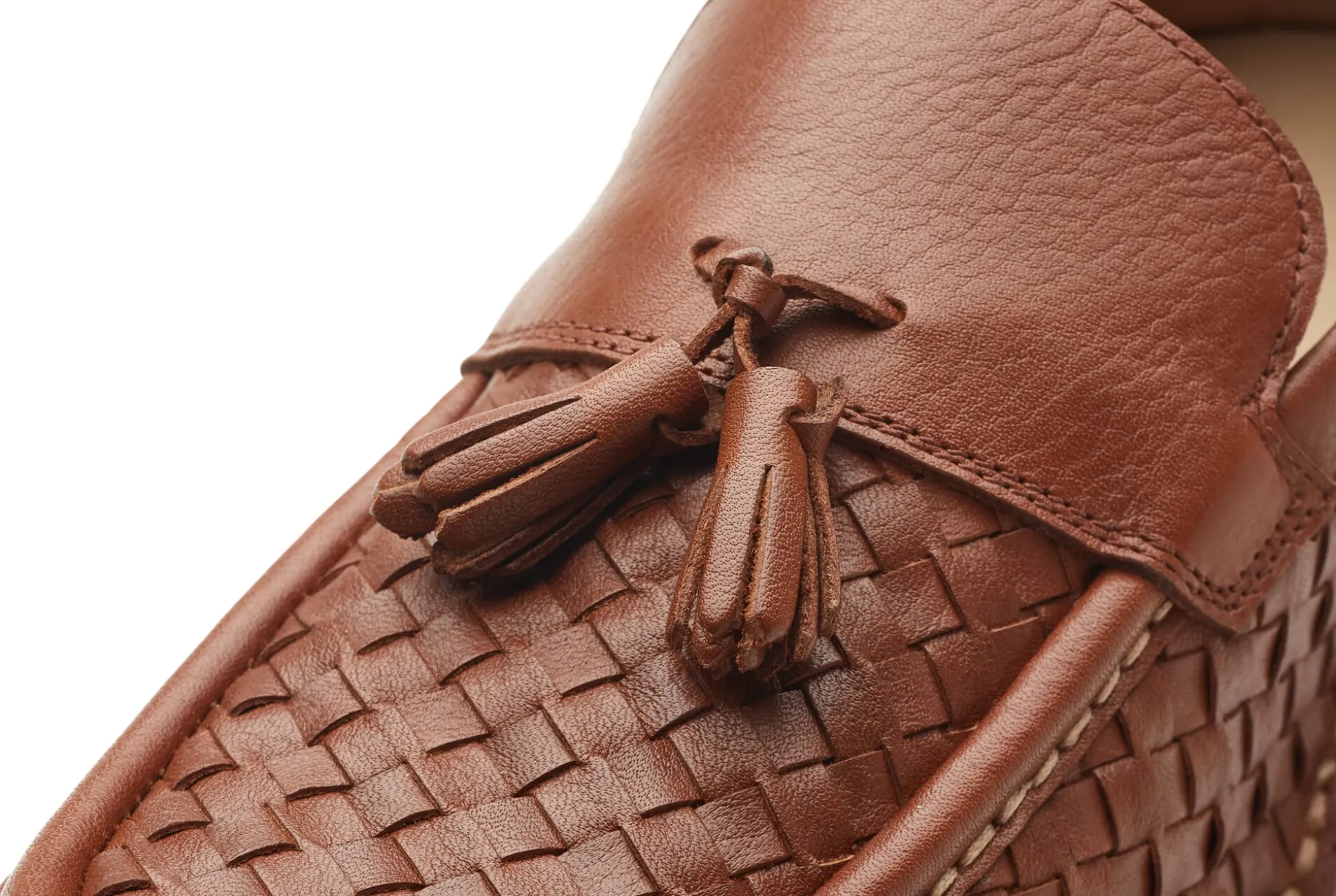 Herrenschuh geflochten