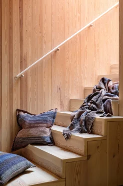 Lammwolldecke Naturtöne Fri