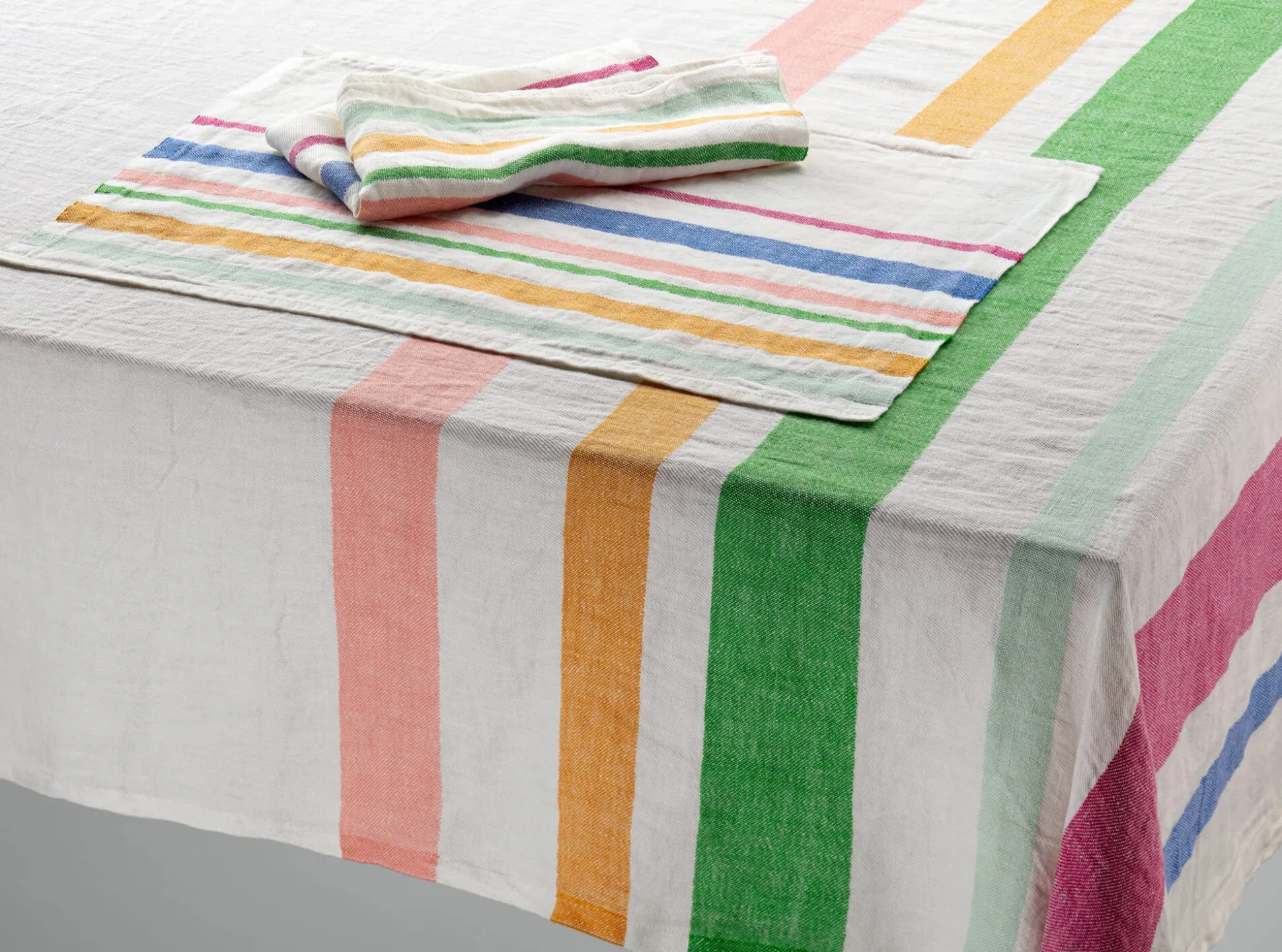 Serviette farbig gestreift