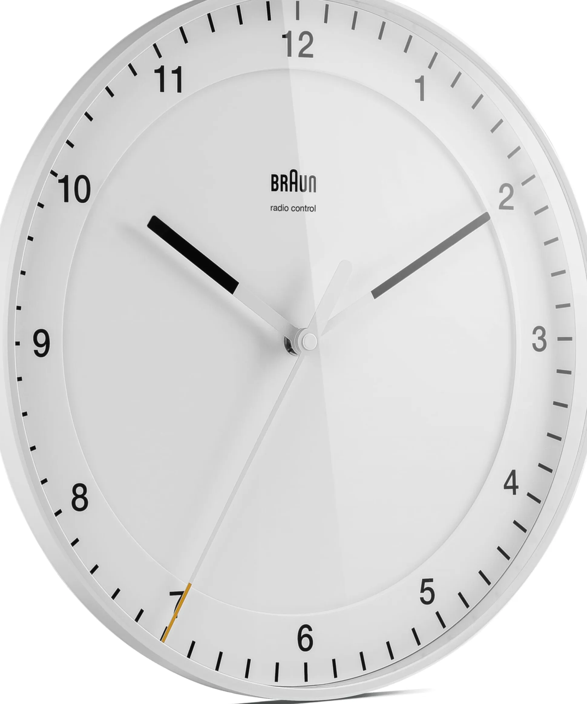 Wanduhr Braun